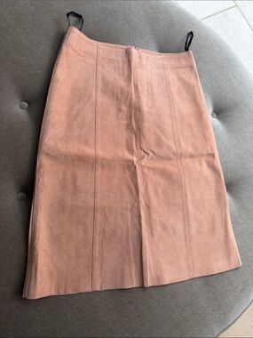 Bebe stretch leather skirt in size 2